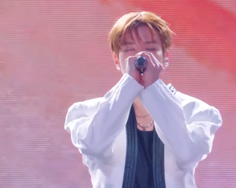 Behind-the-scenes cut of Seungmin (Stray Kids)