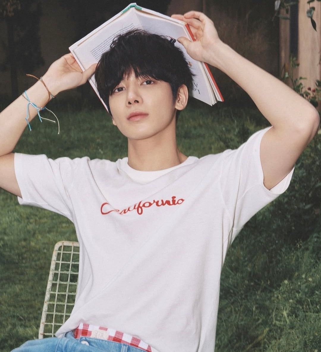 Latest photo of Taehyun (TOMORROW X TOGETHER)