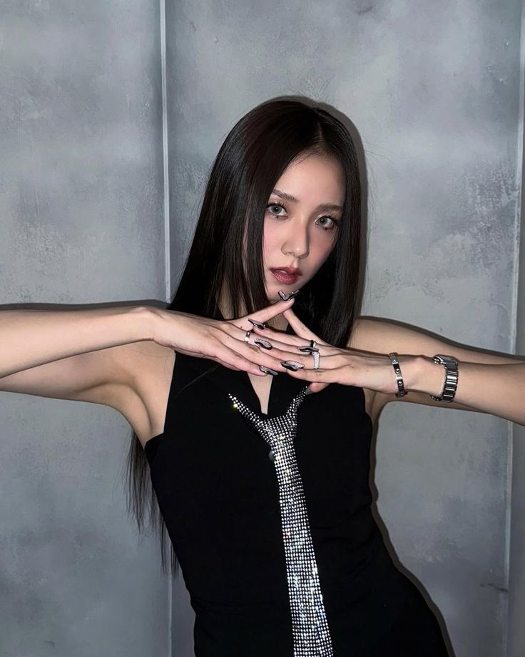지수 (BLACKPINK)의 최신 사진