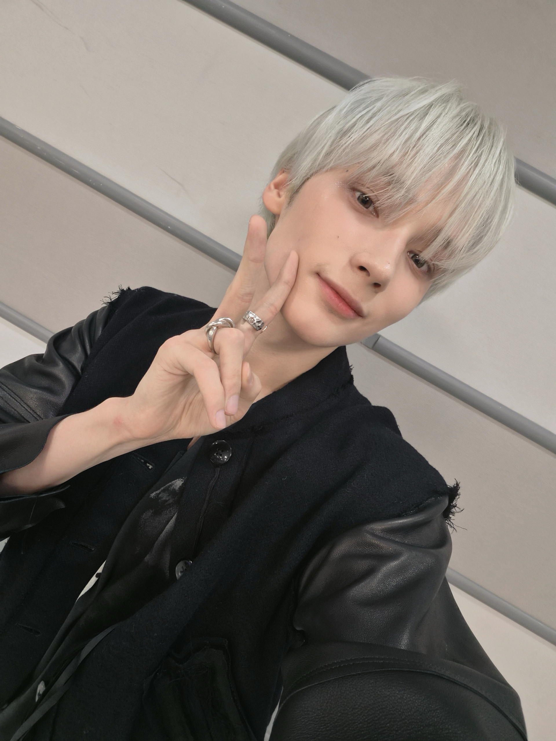 Latest photo of HueningKai (TOMORROW X TOGETHER)