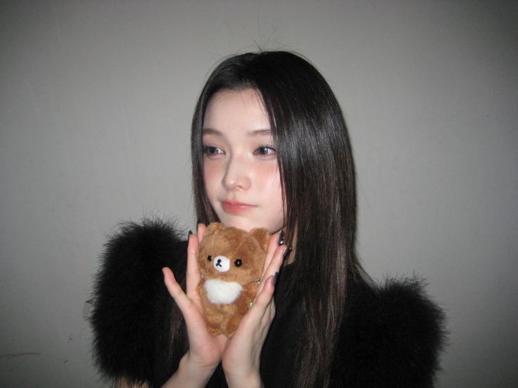 Latest photo of Iroha (ILLIT)