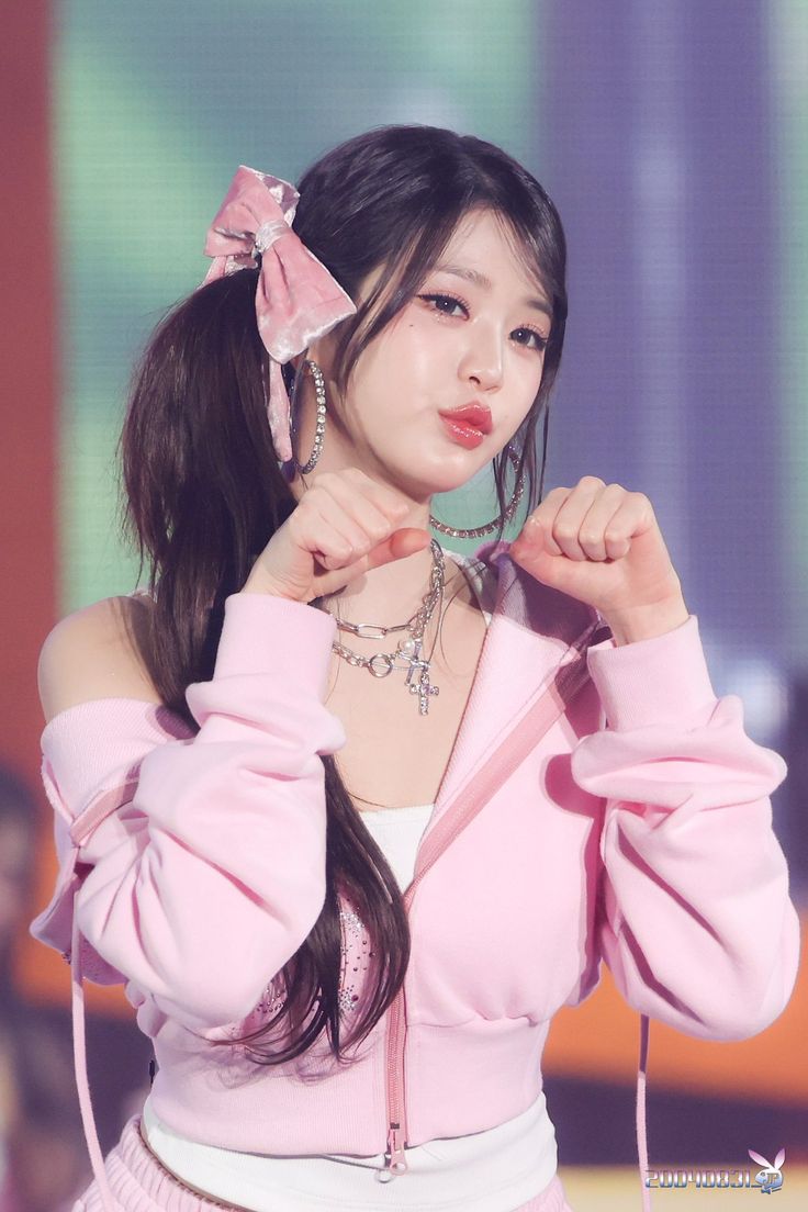 Recent activity shot of Jang Wonyoung (IVE)