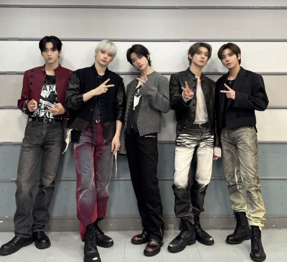 TOMORROW X TOGETHER的最新照片