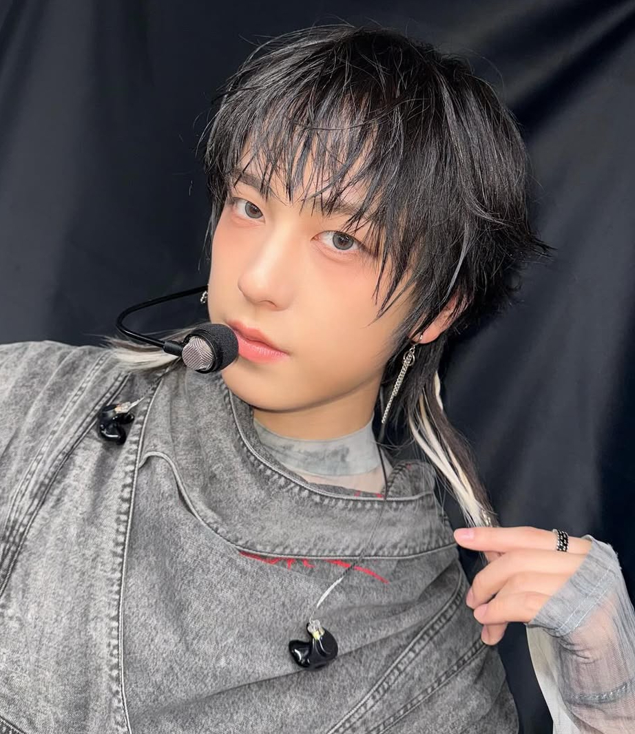 Recent activity shot of Taki (&TEAM)