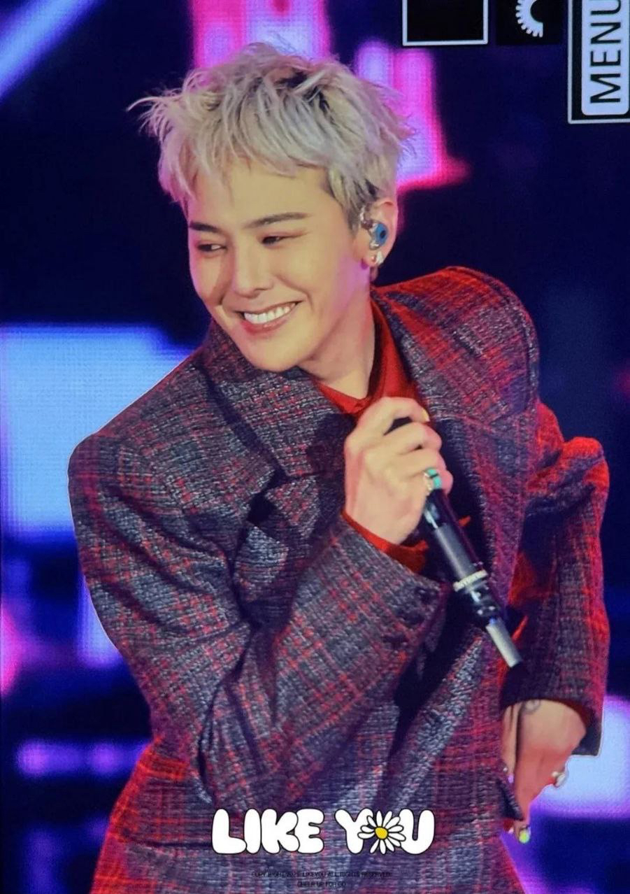 Recent activity shot of G-DRAGON (BIGBANG)