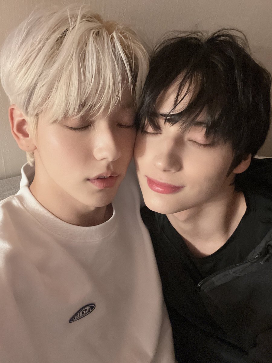 A moment captured by HueningKai (TOMORROW X TOGETHER)'s fan