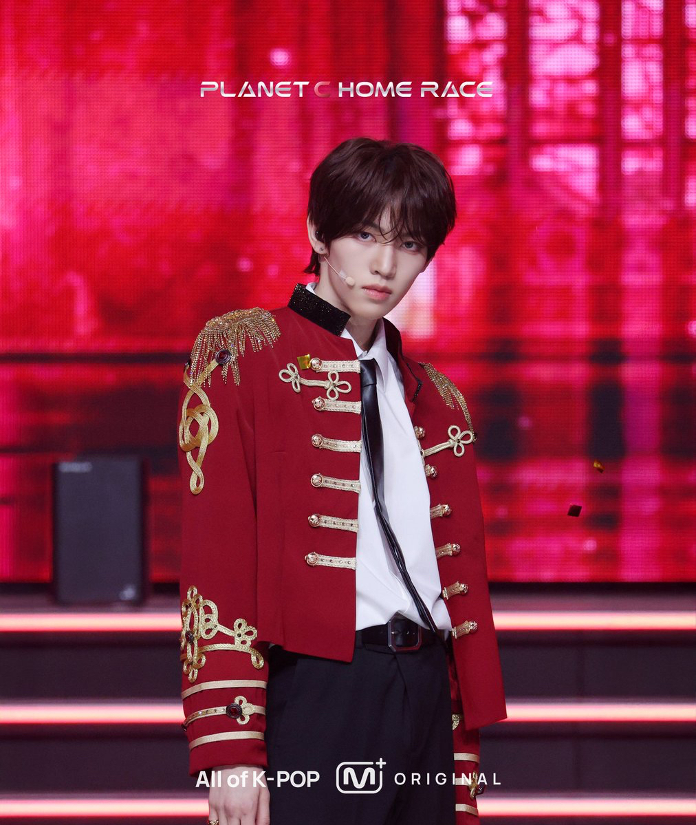 Behind-the-scenes cut of Fan Zheyi (MODYSSEY)