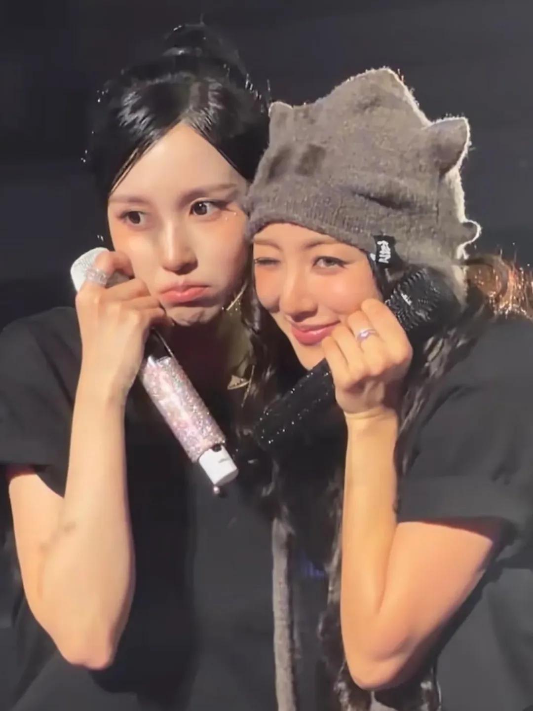 ジヒョ (TWICE)の最近の活動写真