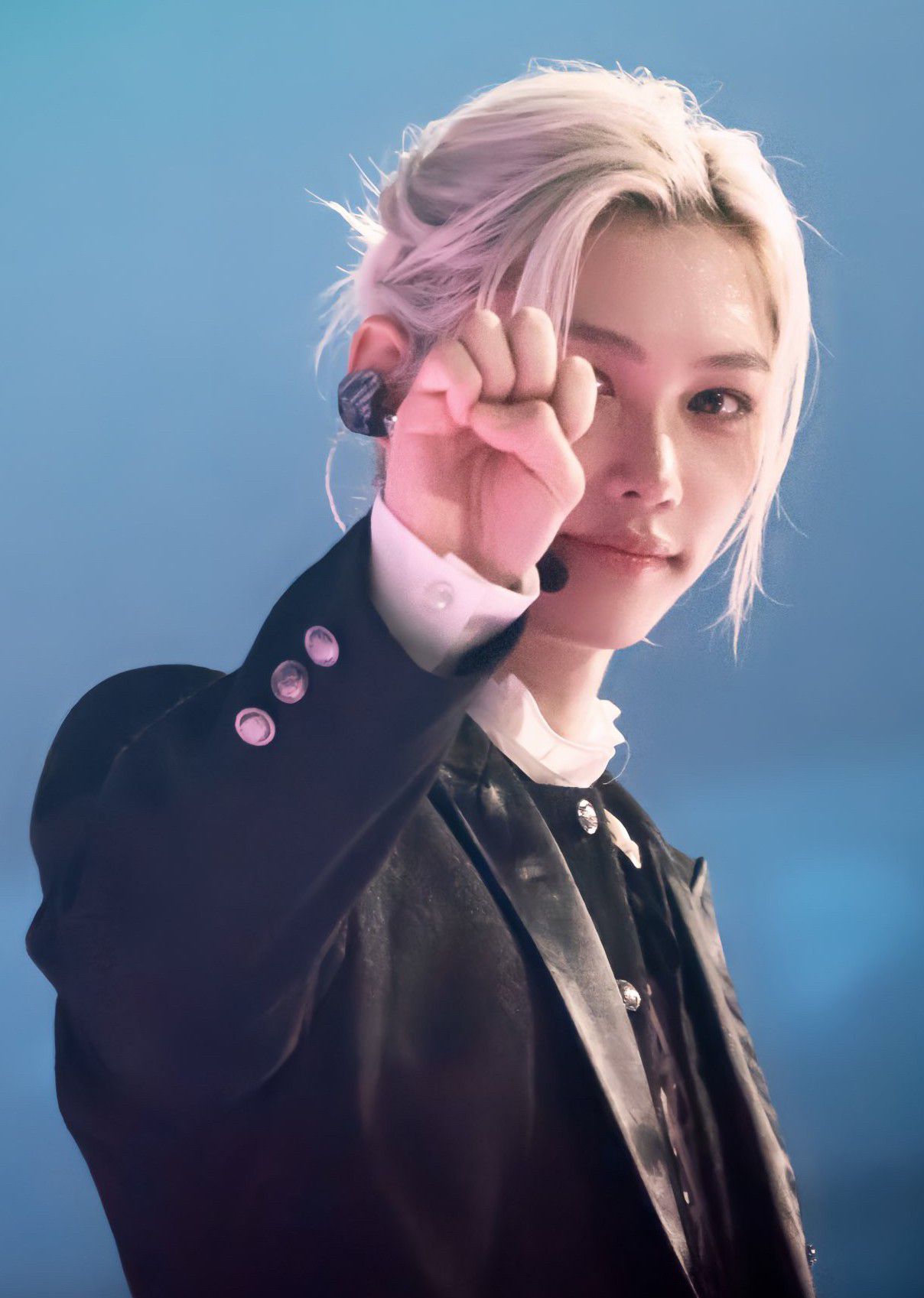 Recent activity shot of Felix (Stray Kids)