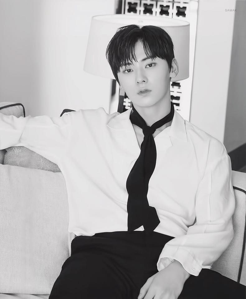 Behind-the-scenes cut of Hwang Minhyun