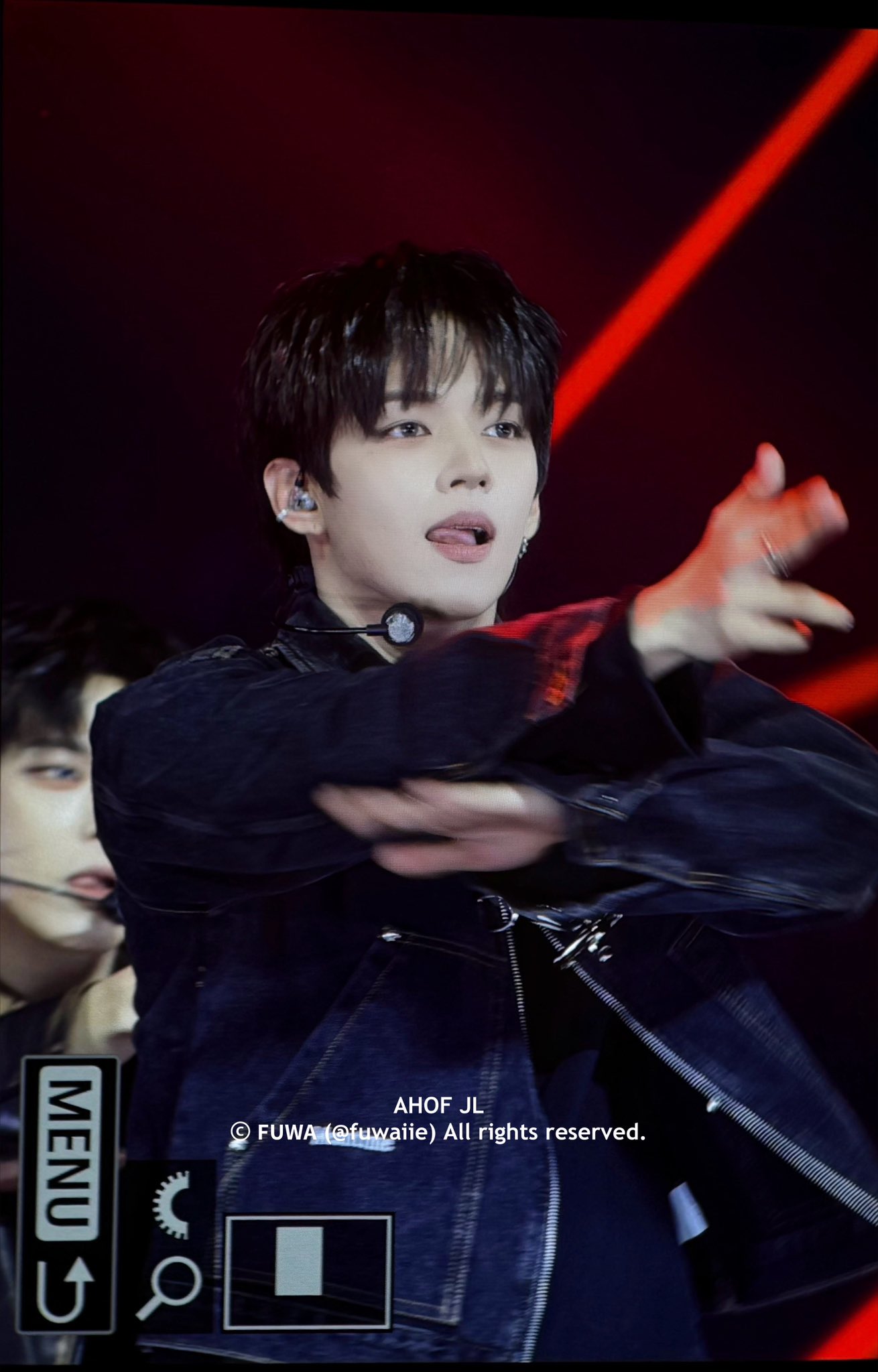 Latest photo of JL (AHOF)