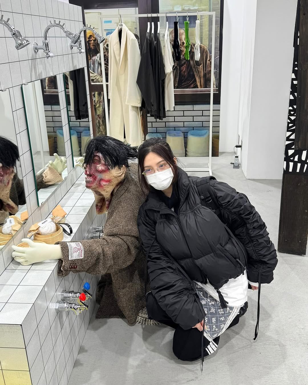 Recent activity shot of Joy (Red Velvet)