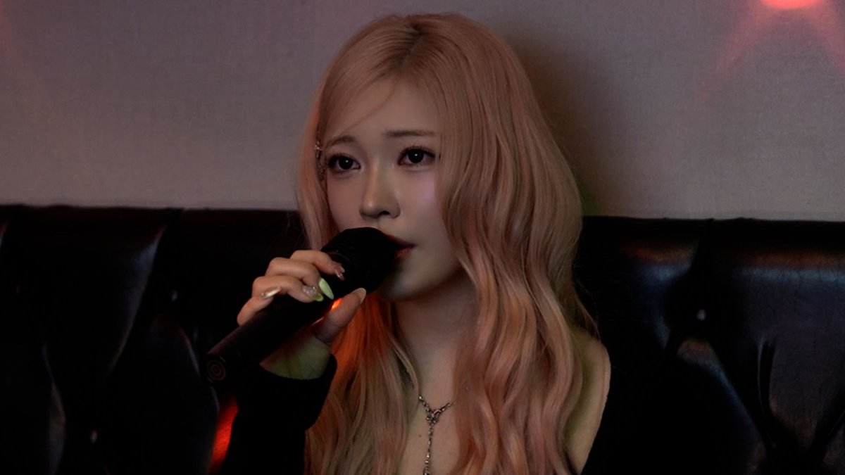 Behind-the-scenes cut of Billlie