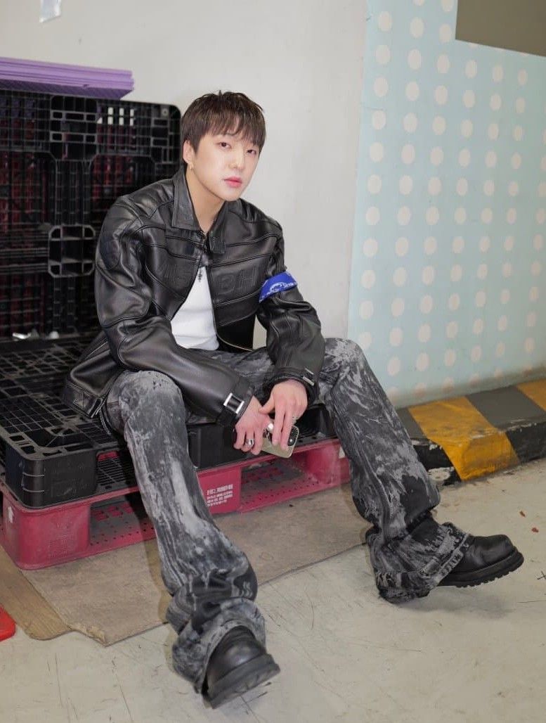 Latest photo of Seungyoon (WINNER)