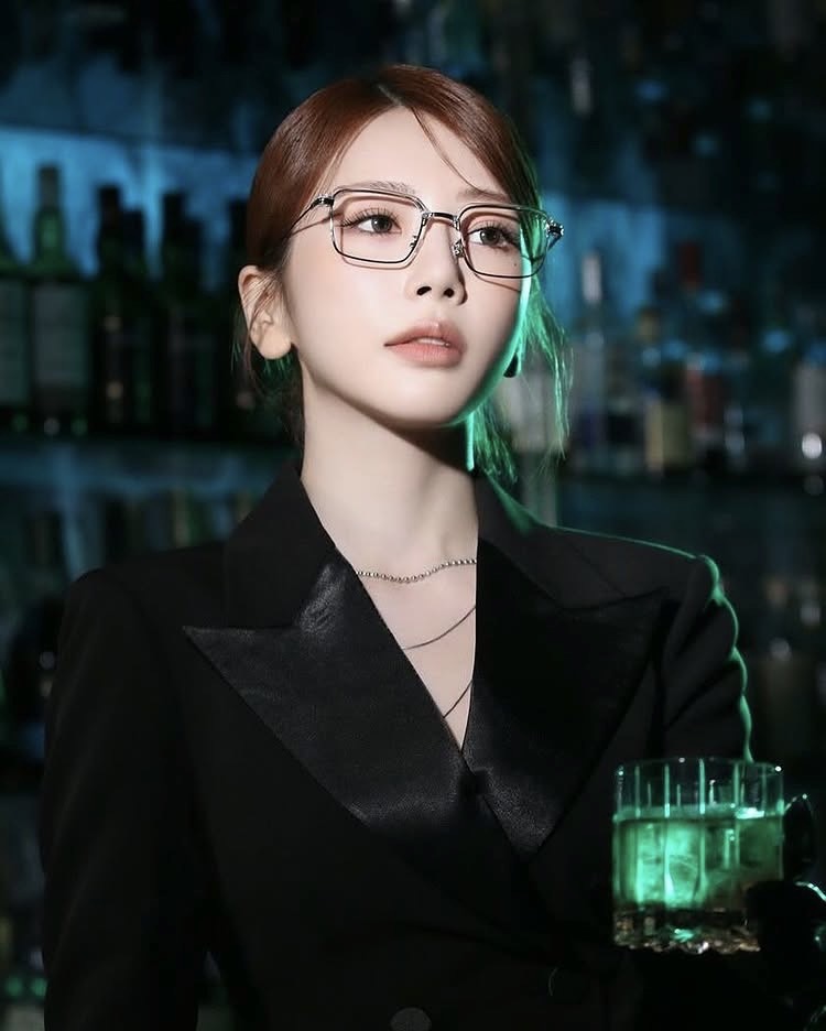 Latest photo of JI U (DREAMCATCHER)