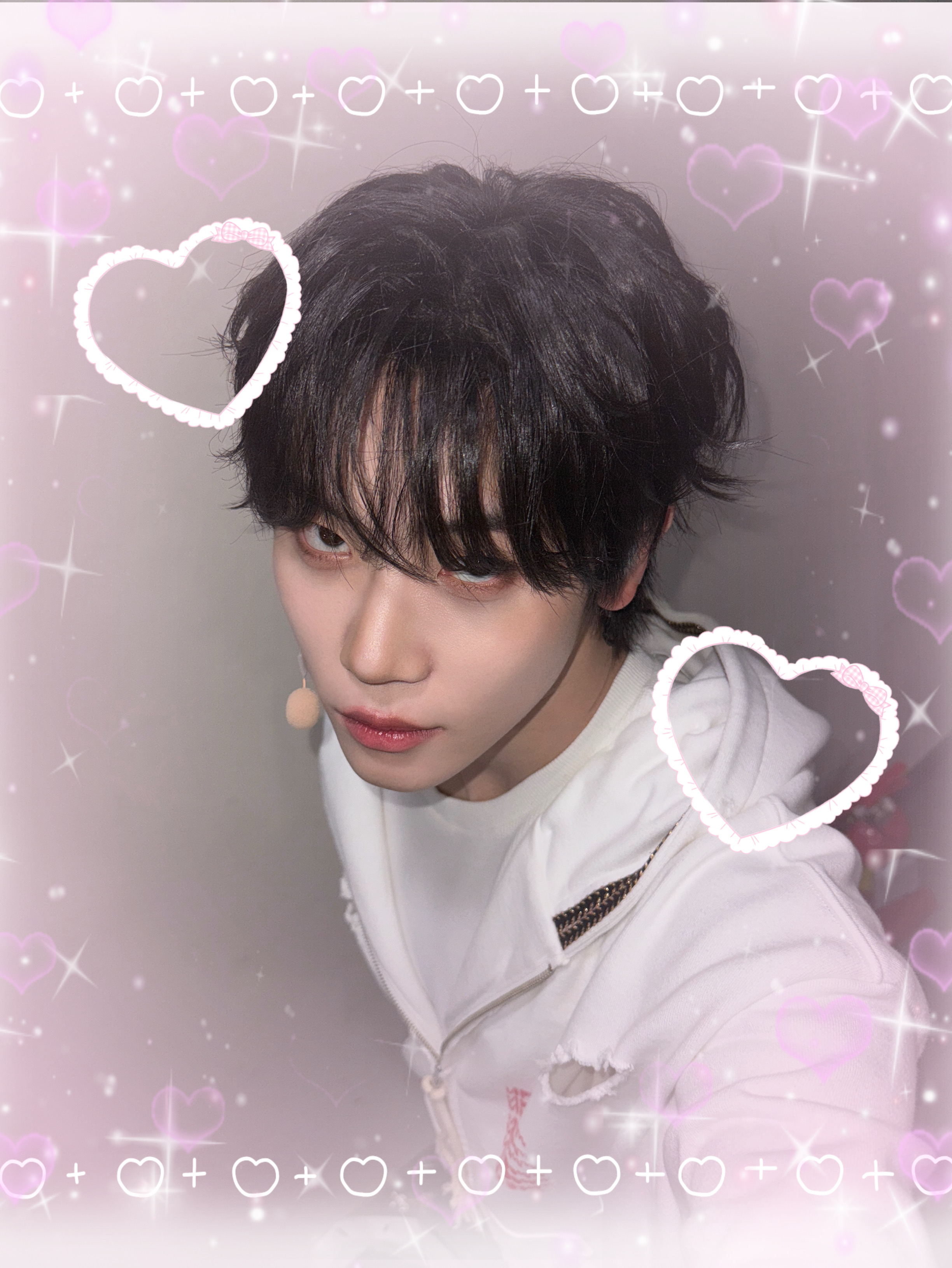 Recent activity shot of Jang Yeojun (CLOSE YOUR EYES)
