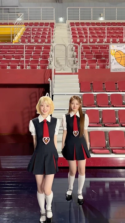 Behind-the-scenes cut of UNIS
