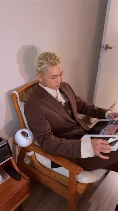 A moment captured by Baekho's fan
