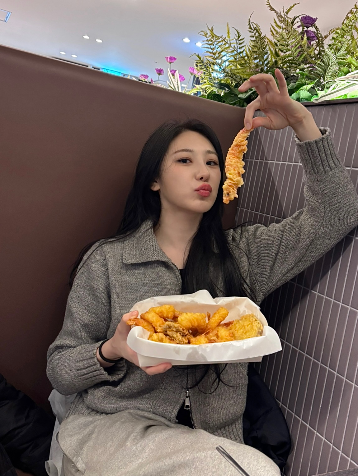 Latest photo of Lee Chaeyeon