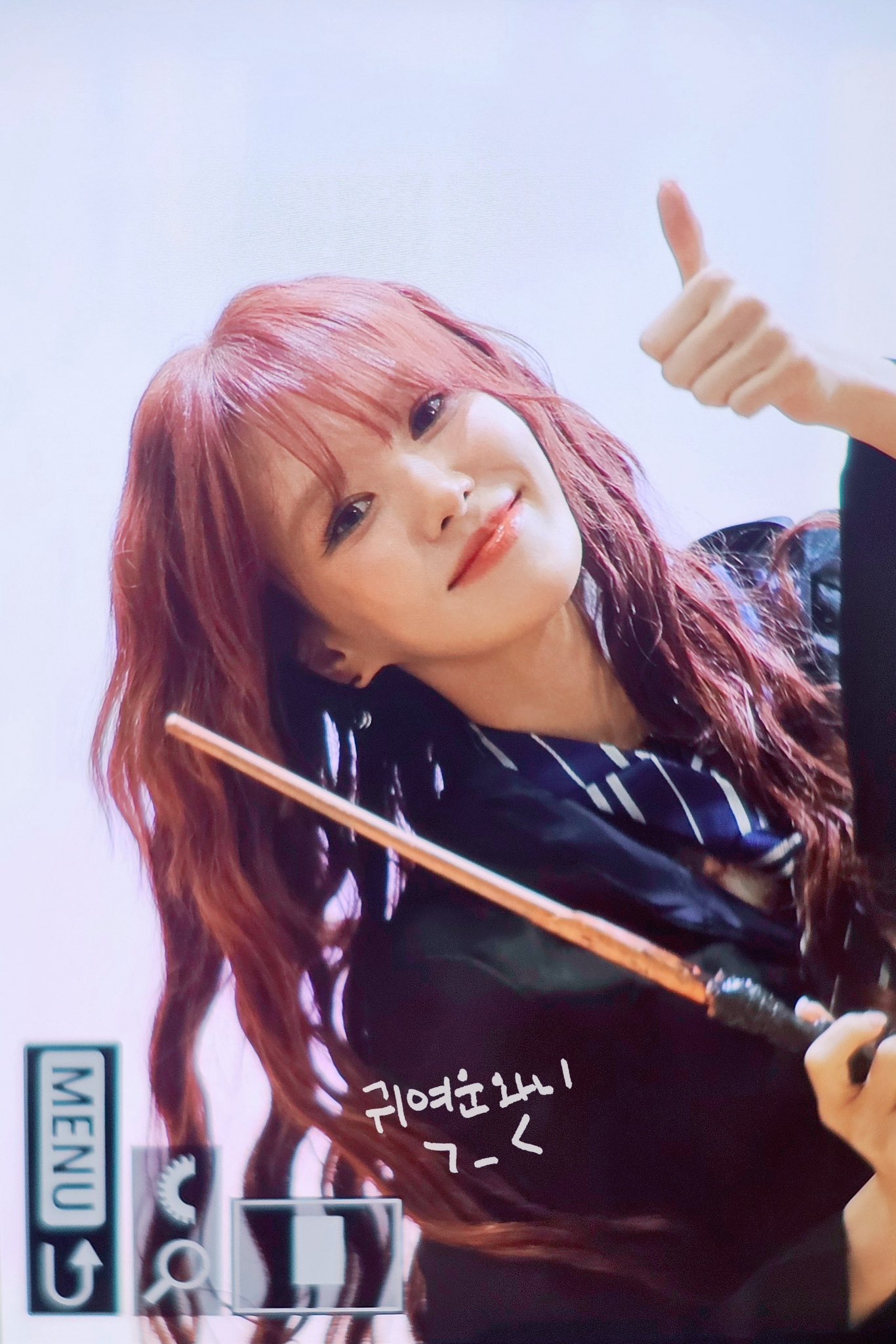 A moment captured by Wendy (Red Velvet)'s fan