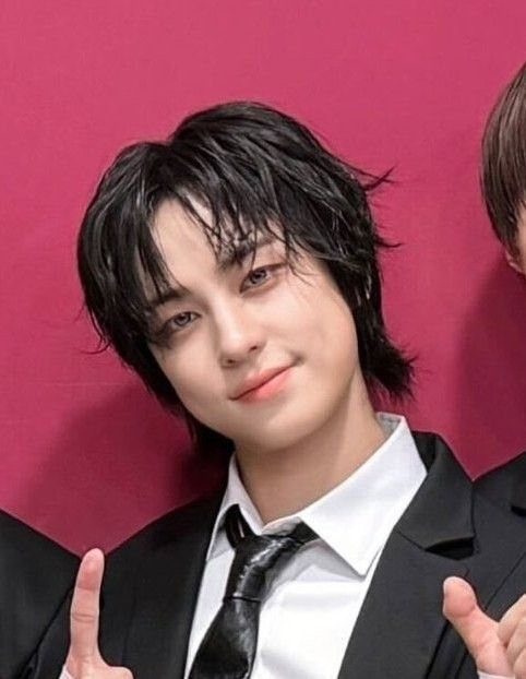 Behind-the-scenes cut of Taki (&TEAM)