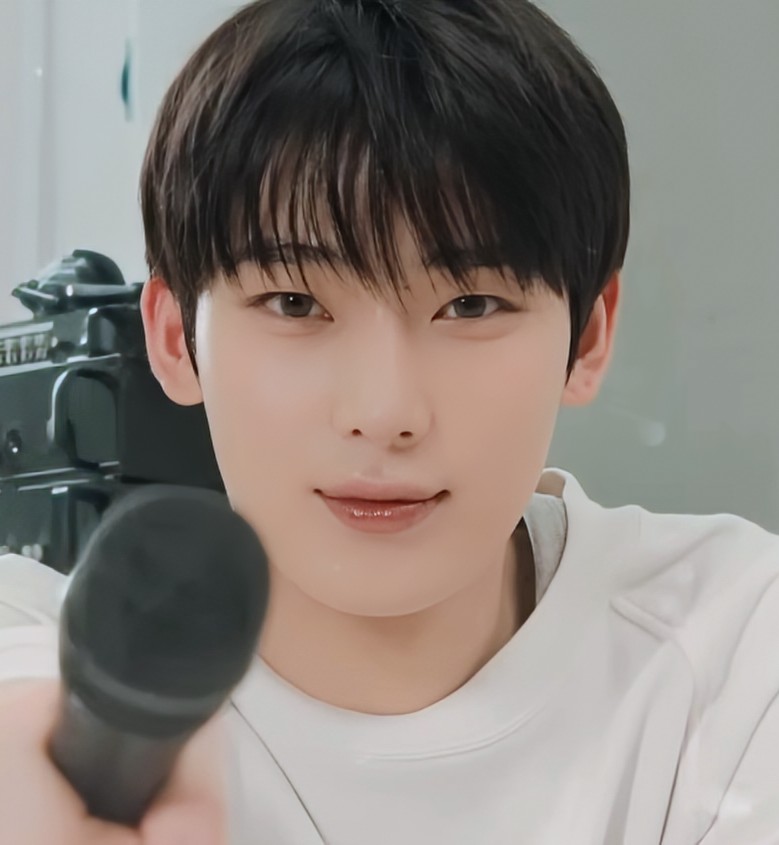 선우 (ENHYPEN)의 최신 사진