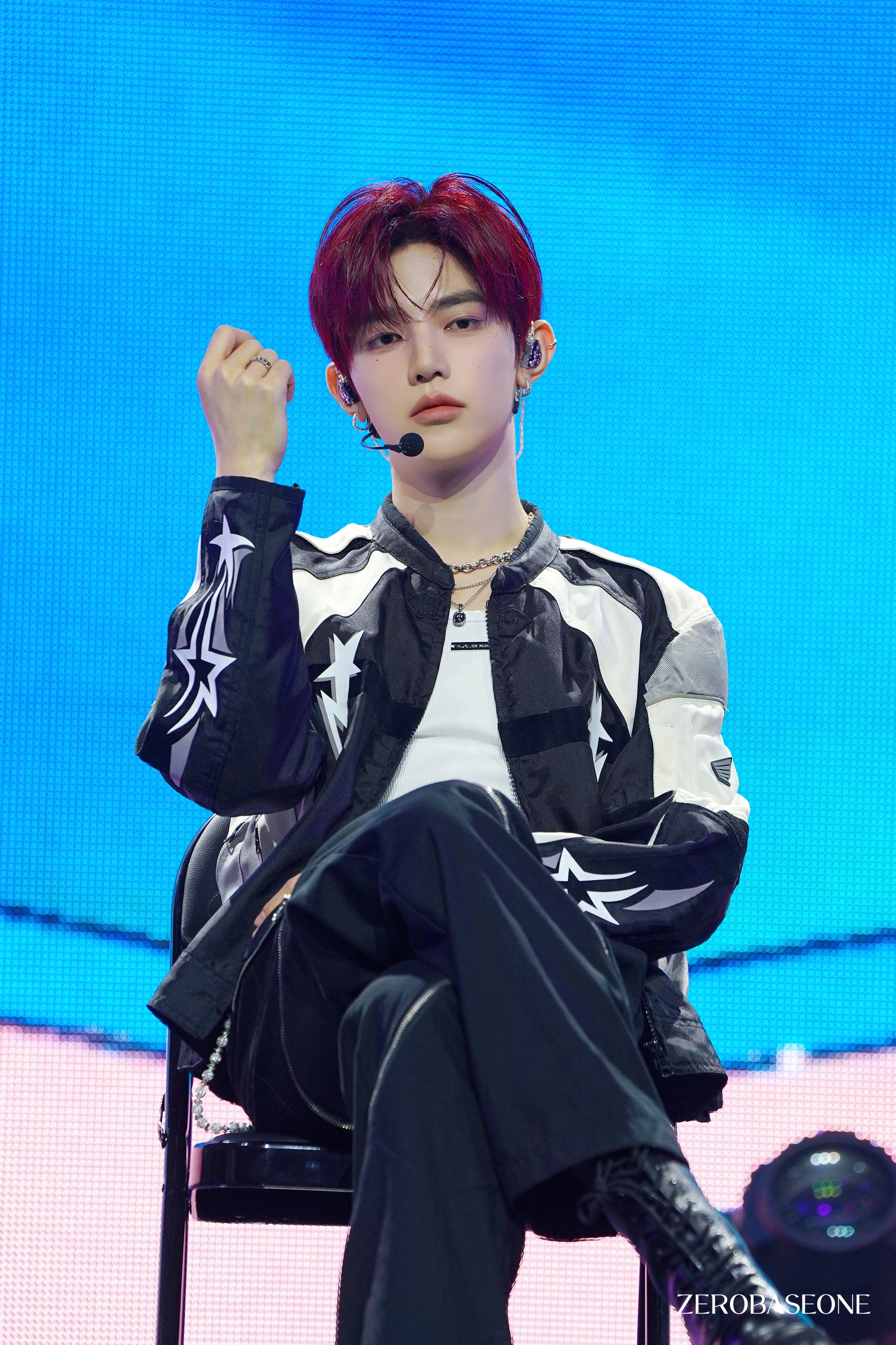 章昊 (ZEROBASEONE)的最新活动照片