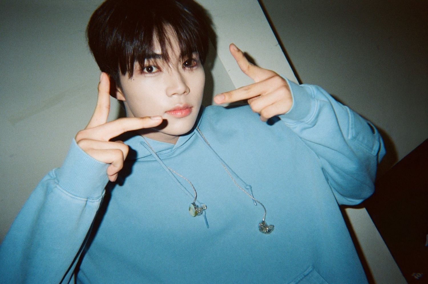 Recent activity shot of Park Gunwook (ZEROBASEONE)