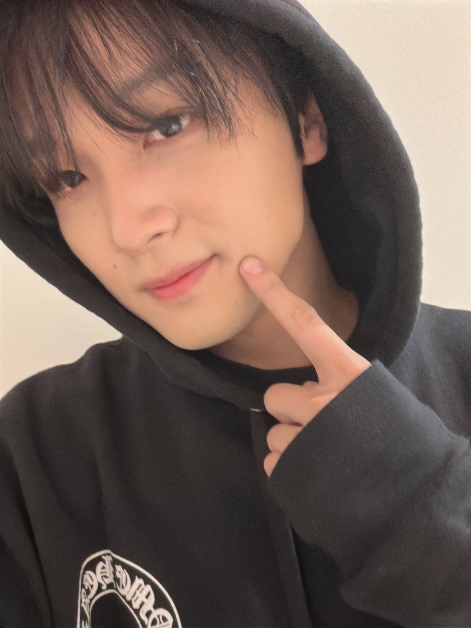 Behind-the-scenes cut of Haechan (NCT 127, NCT DREAM)