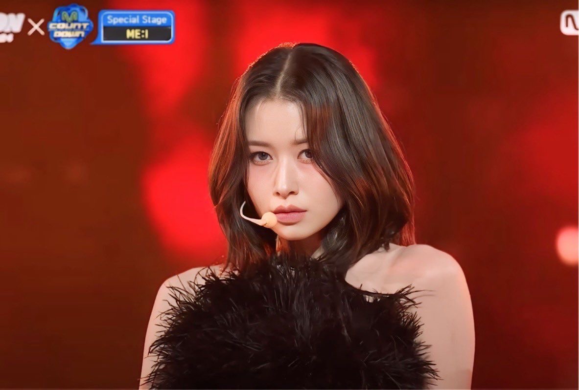 Latest photo of Kasahara Momona (ME:I)