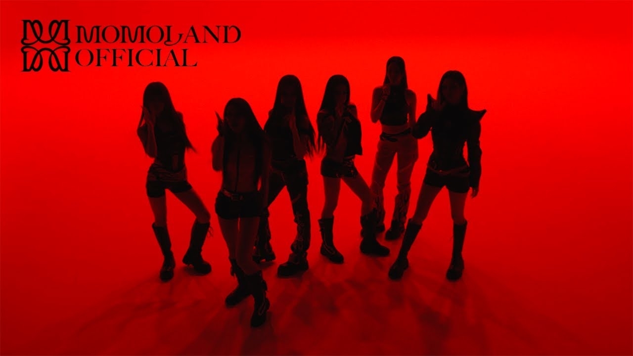 Latest photo of MOMOLAND