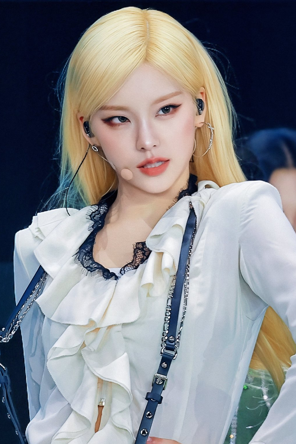 Latest photo of Yeji (ITZY)