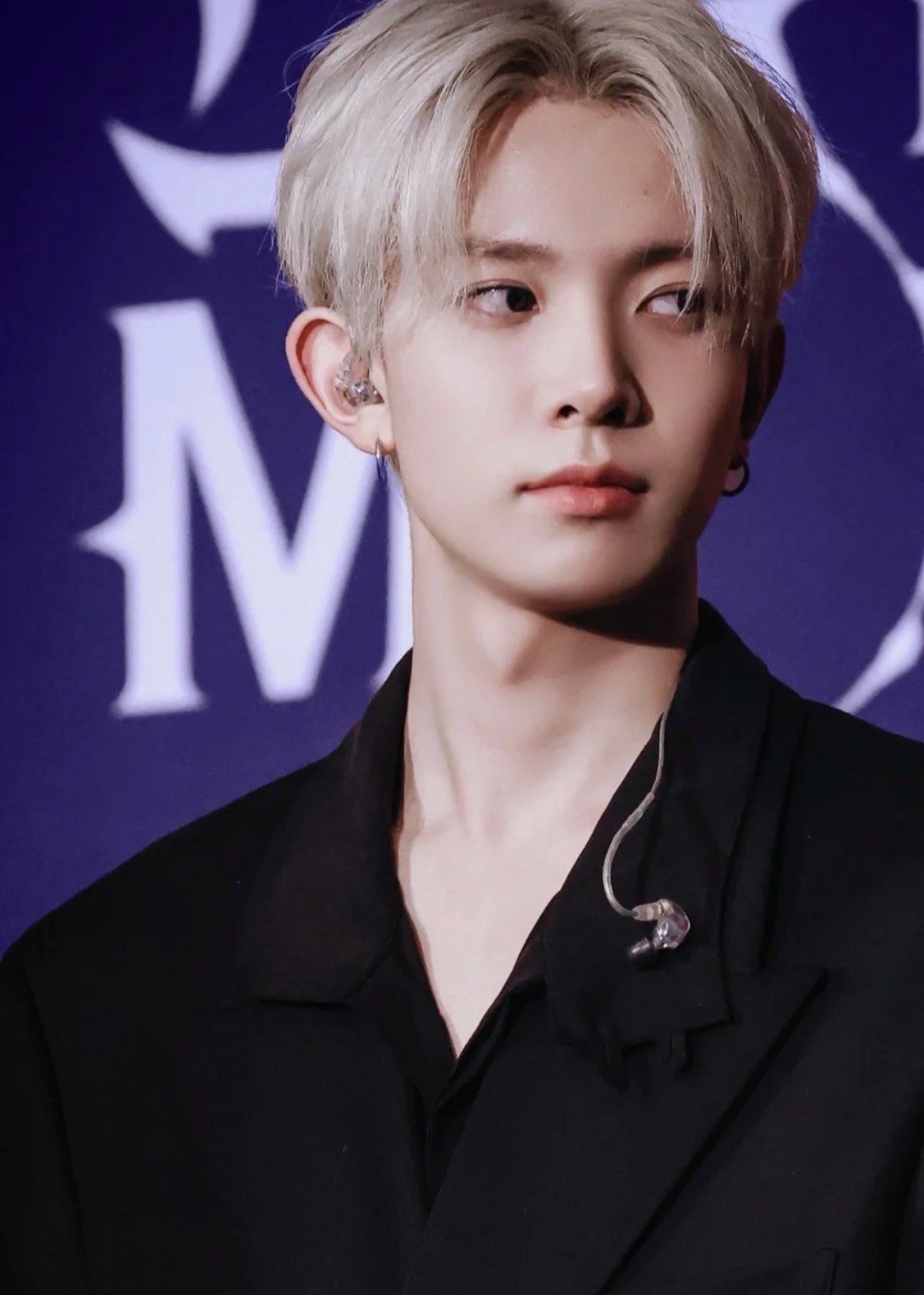 Foto aktivitas terbaru Heeseung (ENHYPEN)