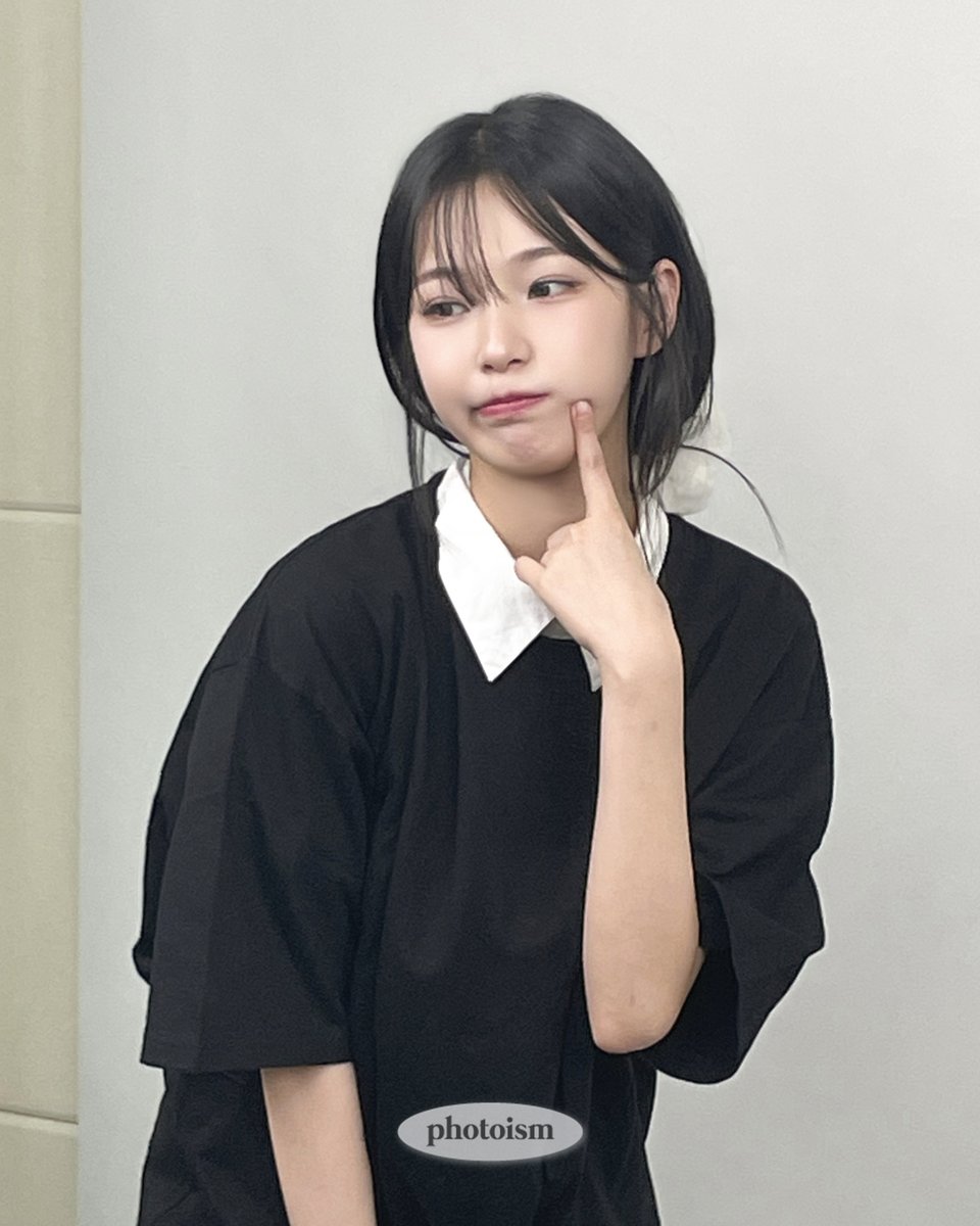 Behind-the-scenes cut of fromis (9)