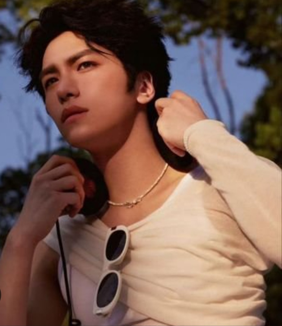 Latest photo of Shao Ziheng (POLARIX)