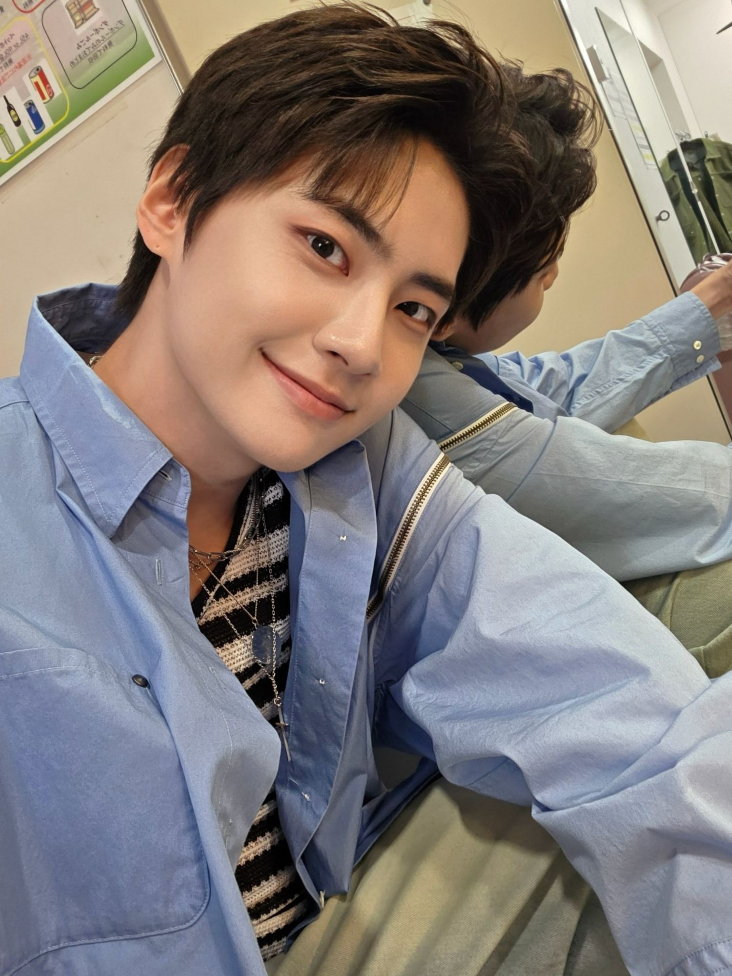 A moment captured by Lee Jinhyuk's fan