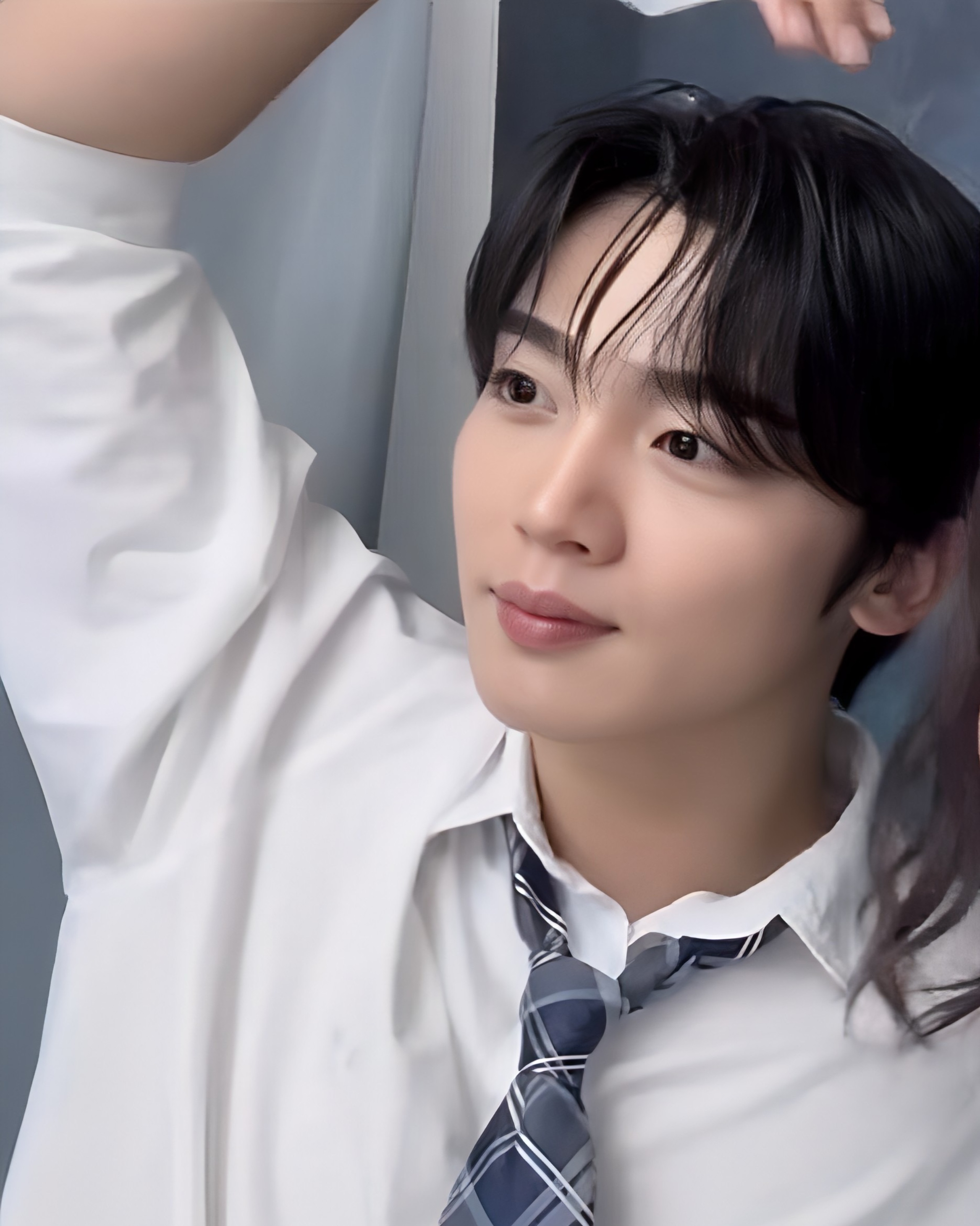 Behind-the-scenes cut of Kim Yohan (WEi)