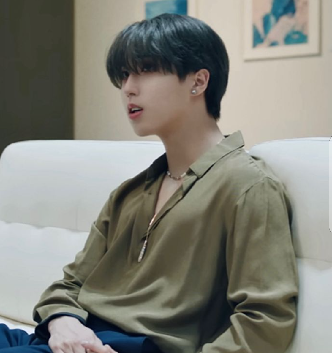 Behind-the-scenes cut of HAN (Stray Kids)
