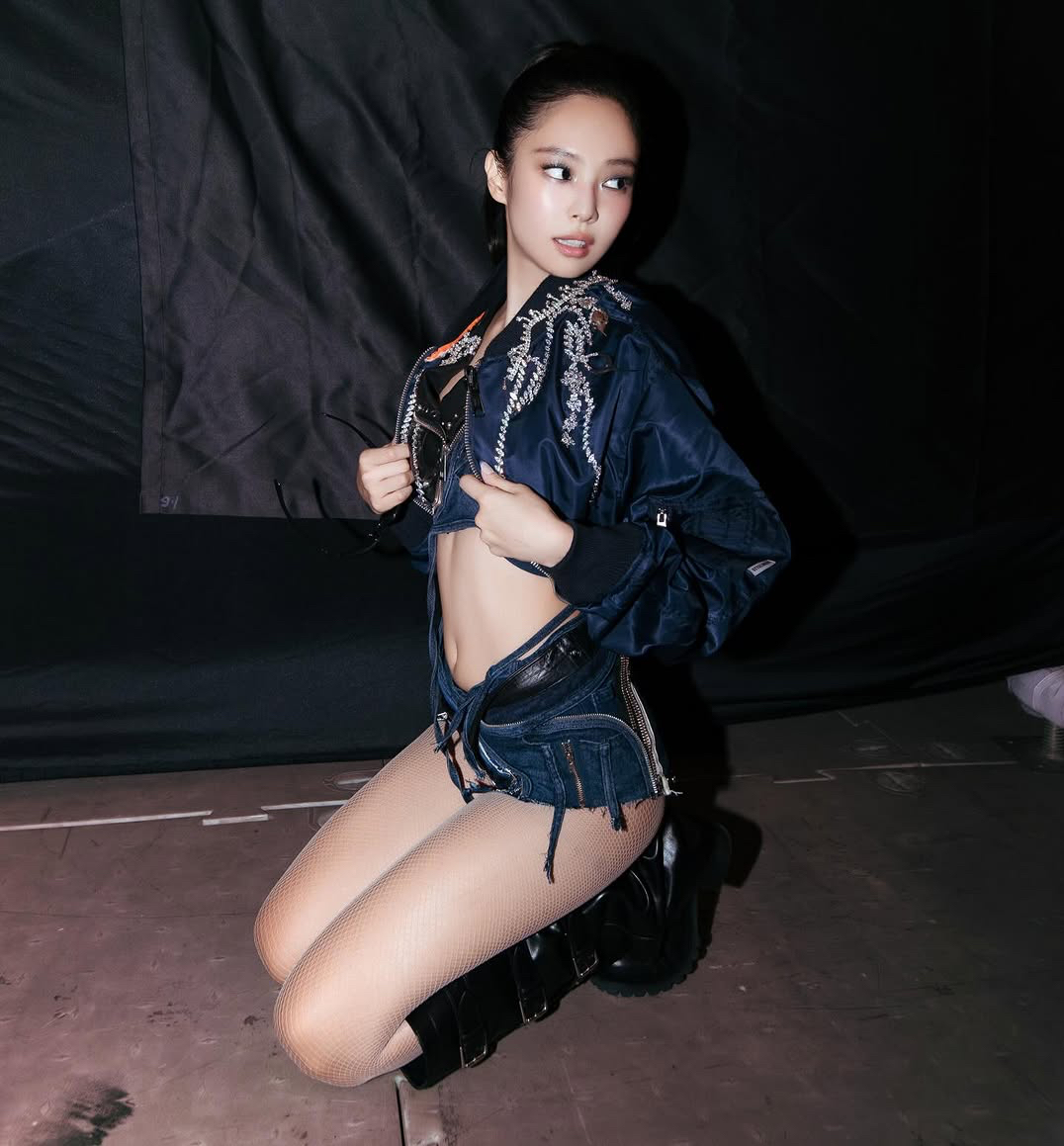 Recent activity shot of Jennie (BLACKPINK)