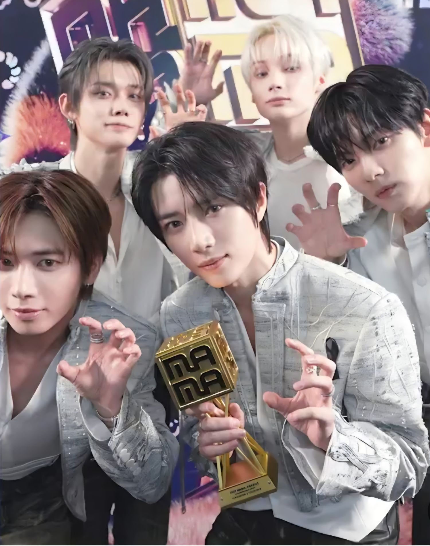 Recent activity shot of Beomgyu (TOMORROW X TOGETHER)