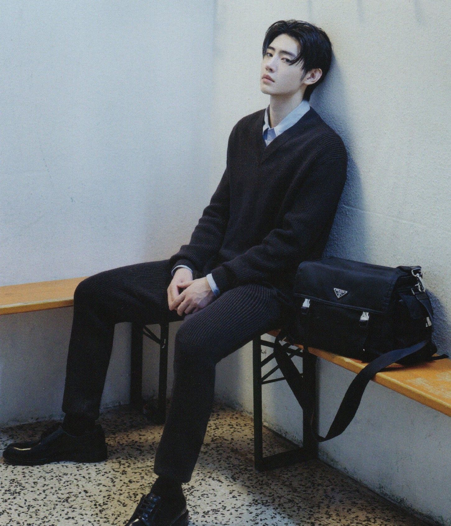 A moment captured by Sunghoon (ENHYPEN)'s fan