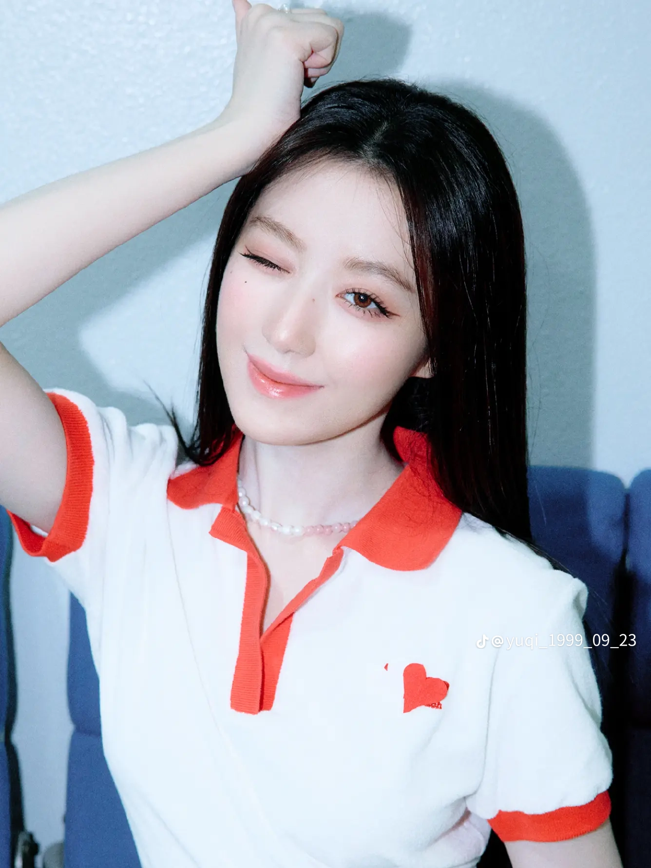 Latest photo of Shuhua (i-dle)