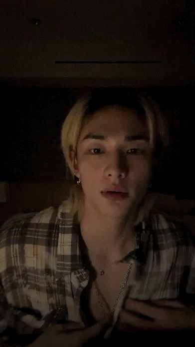 Behind-the-scenes cut of Hyunjin (Stray Kids)