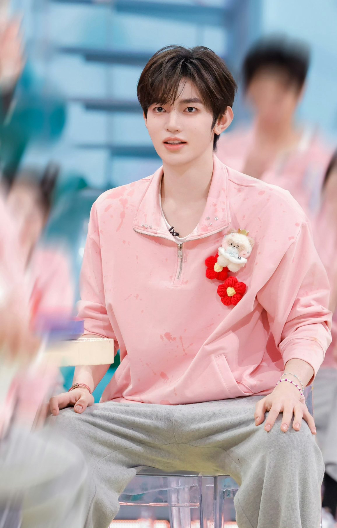 章昊 (ZEROBASEONE)的最新照片