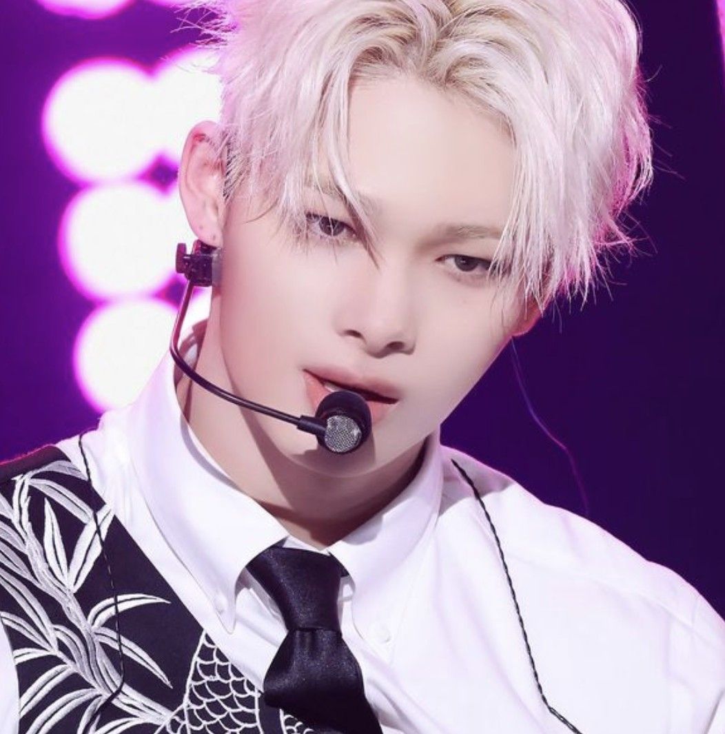 Behind-the-scenes cut of NI-KI (ENHYPEN)