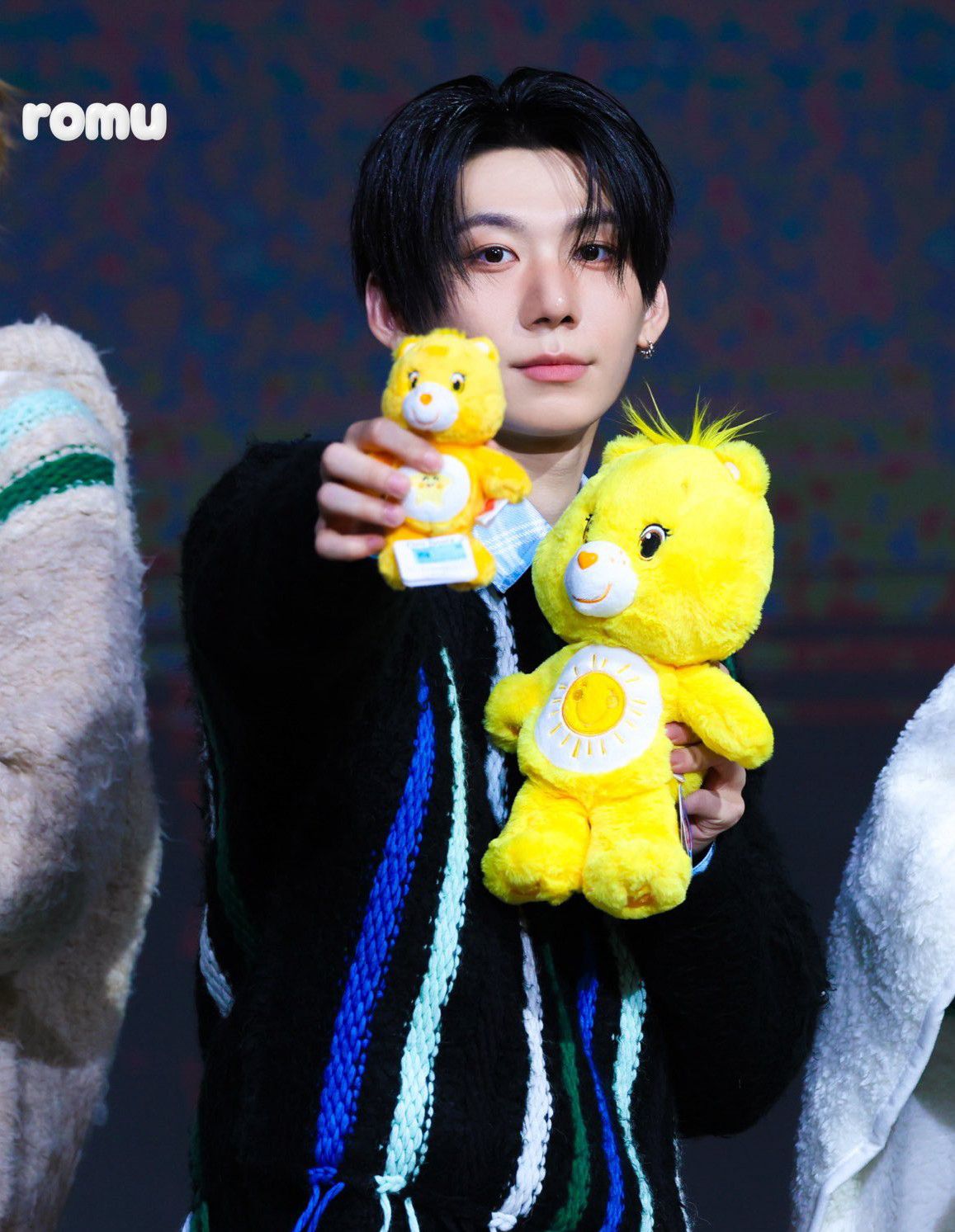 A moment captured by Park Han (AHOF)'s fan