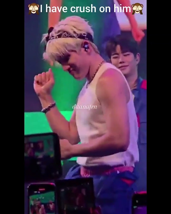 Behind-the-scenes cut of Jinjin (ASTRO)