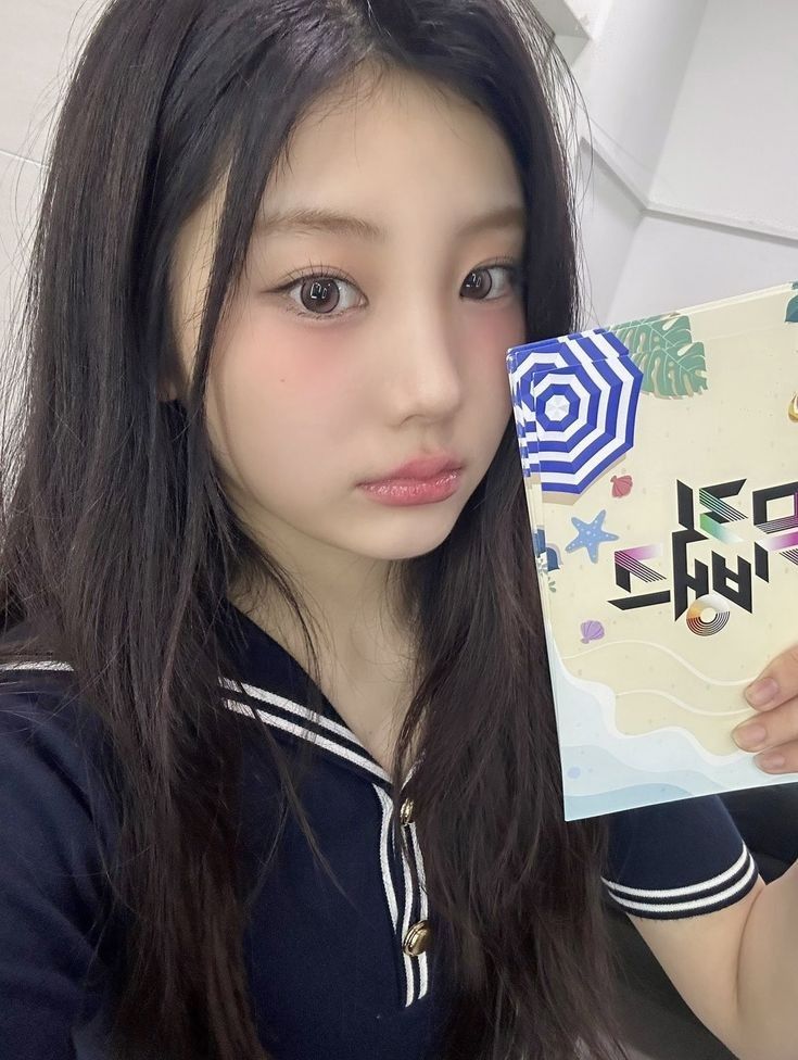 Latest photo of Wonhee (ILLIT)