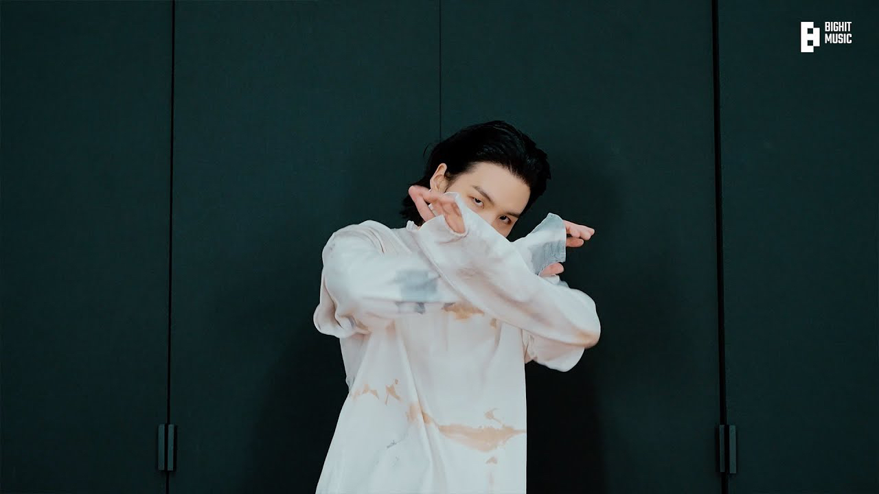 Foto terbaru SUGA (BTS)