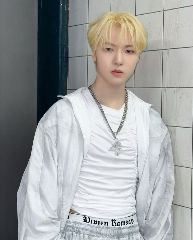 A moment captured by Junghoon (Xikers)'s fan